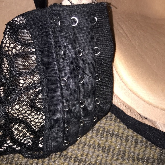 Unique Lace Bra - Picture 7 of 10